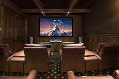 The Pinnacle By Exceptional Stays