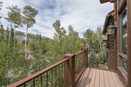 The Pinnacle By Exceptional Stays