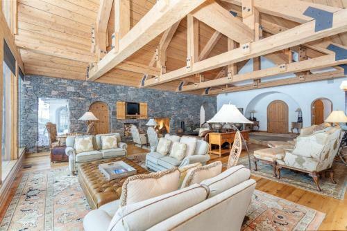 Founder's Retreat By Exceptional Stays