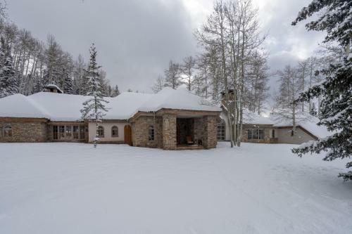 Founder's Retreat By Exceptional Stays