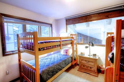 K1 Gore Creek Meadows Townhouse