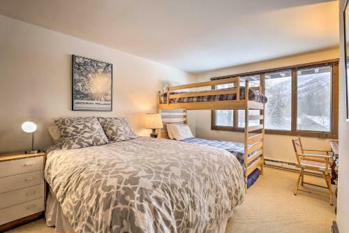 Vail Condo With Deck And Views - Bus To Village!