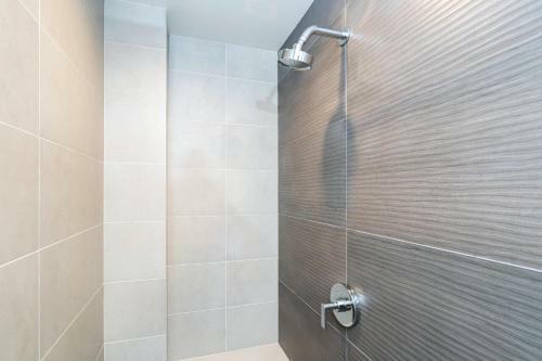 Loft House 101 At Transfer By Exceptional Stays