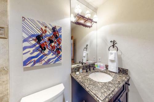 Lupine Drive Luxury