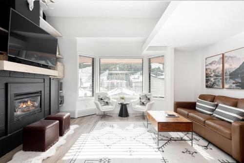 Chic Copper Condo - 4 Min Walk To Lift - Sleeps 6