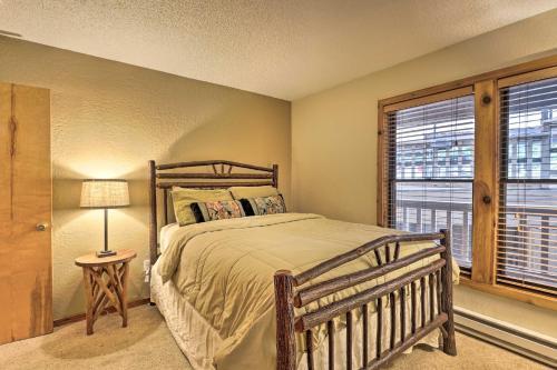 Apartamento Cozy Creekside Condo, Steps From Wp Shuttle!