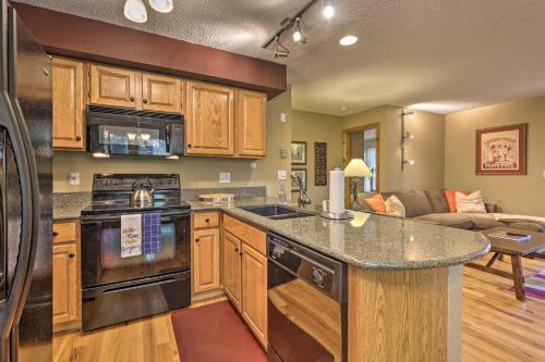 Apartamento Cozy Creekside Condo, Steps From Wp Shuttle!