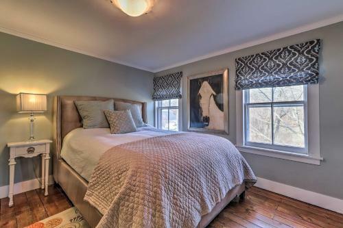 Cozy Litchfield House With Fenced-in Yard And Fire Pit