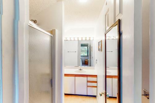 Kent Condo - 39260 Retreat