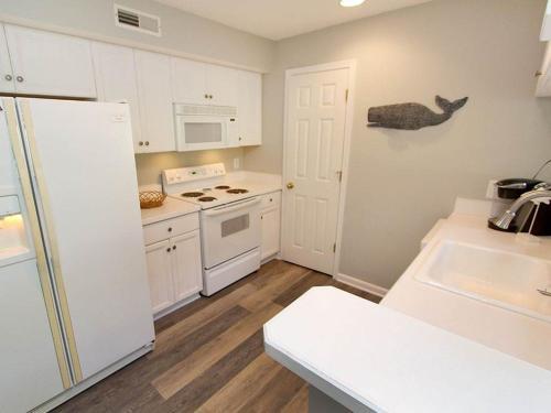 Sea Colony Pinewood