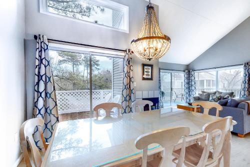 Sea Colony - 17001 Bayberry