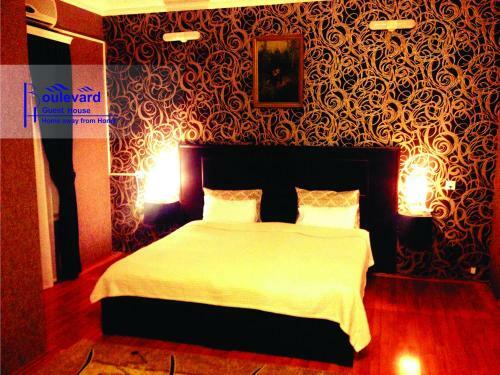 Hostal Boulevard Guest House