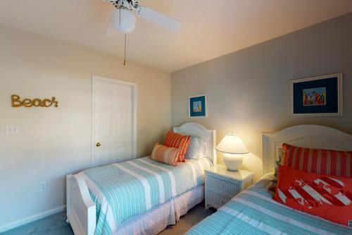 Sea Colony Evergreen