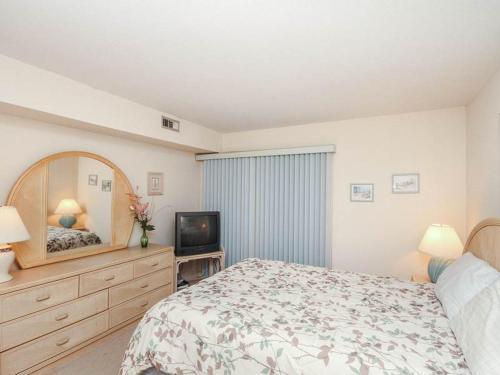Sea Colony Evergreen II
