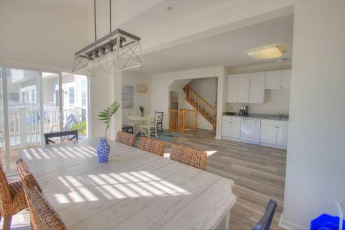 34 Pier Point Dr