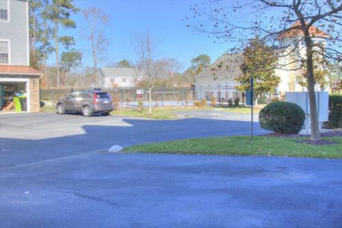 34 Pier Point Dr
