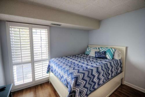 59 Maryland Ave #204