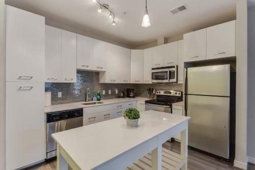 Apartamento Mod 2br 1 Mile From Us Capital
