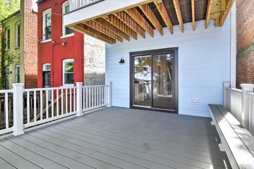 Peggys Place D C Home With Deck Near Downtown!