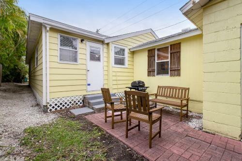 Gulf Shore Cottage