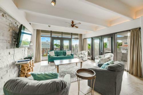 Grande Haven By Ami Locals
