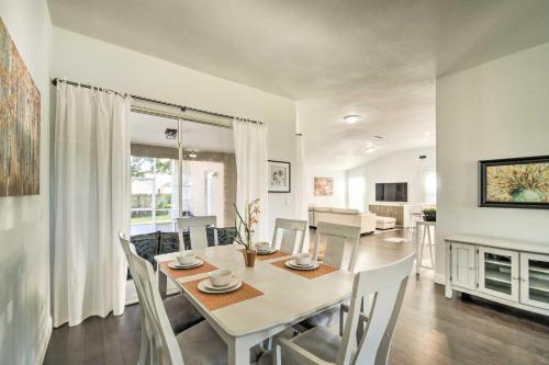 Large Home With Lanai, Steps To Bradenton River