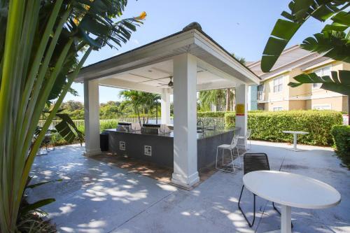 Apartamento Viagem Superb 1br Balcony Pool Gym