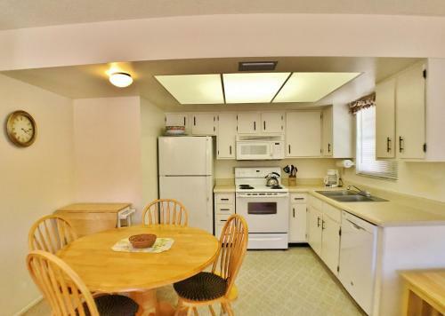 Brandenton - Beach Bungalow - West 2205