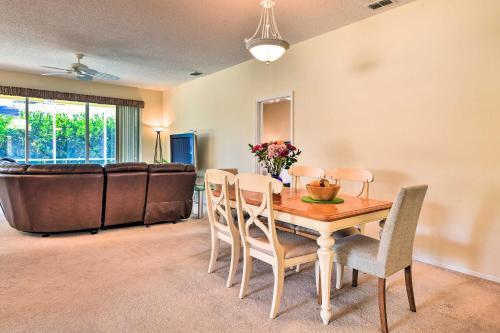 Bright, Breezy Bradenton Home 7 Mi To Beach!