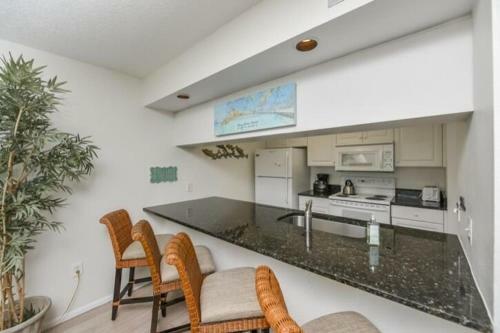 Apartamento Sunset Terrace 103 Condo