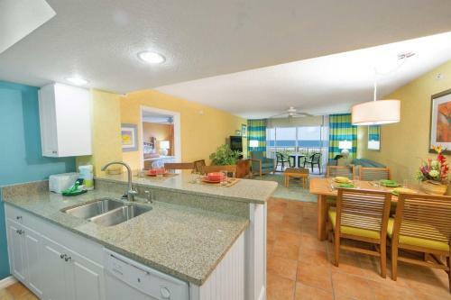 Hotel Cape Canaveral Beach Resort