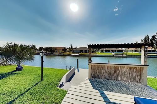 Exceptional Vacation Home In Cape Coral Home