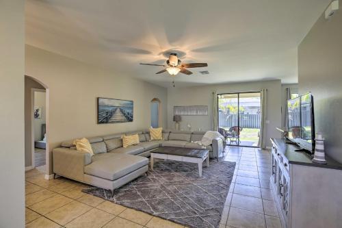 Sunny Hideaway In Cape Coral With Spacious Yard