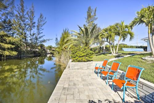 Villa Elegant Canalfront Escape - Near Golf Courses