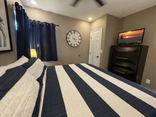 Island Time - Weekly Beach Rental Home