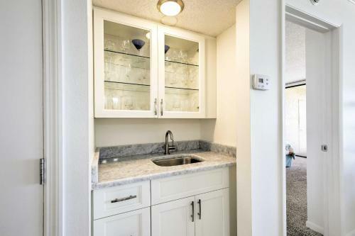 Apartamento Cozy Beachfront Indian Shores Condo With Pool Access!