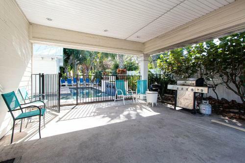 Clearwater Beach Splendor - Weekly Beach Rental Home