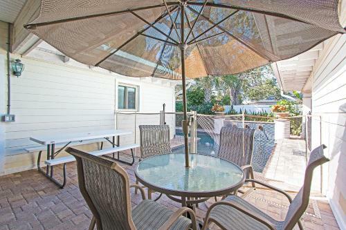 Clearwater Beach Splendor - Weekly Beach Rental Home