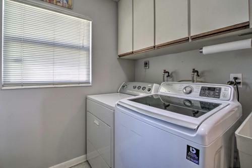 Pet-friendly Home With Pool - Walk To Cocoa Beach!
