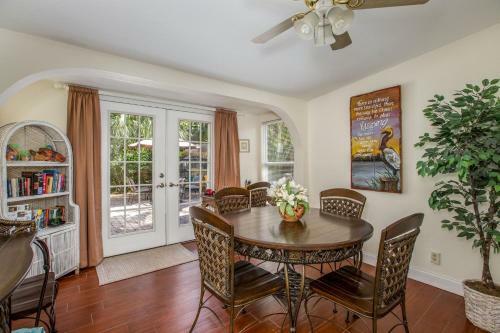 Turtle Island Beach House Home