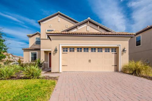 Rolling Fairway Villa #230692
