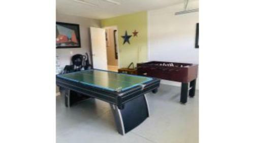 Solana - 4 Bedrooms House W/pool-4652so