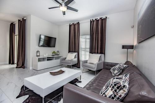 Moon Valley Townhome #230733 Townhouse