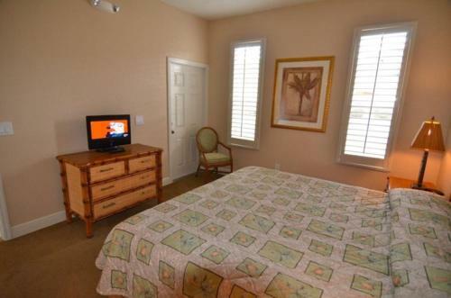 4 Bed 3.5 Bath Townhome In Regal Palms Resort