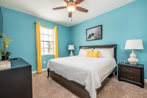Nine-bedroom Villa 1308