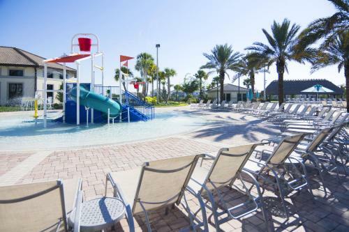 Champions Gate Resort 8 Bedroom Vacation Home With Pool 1872