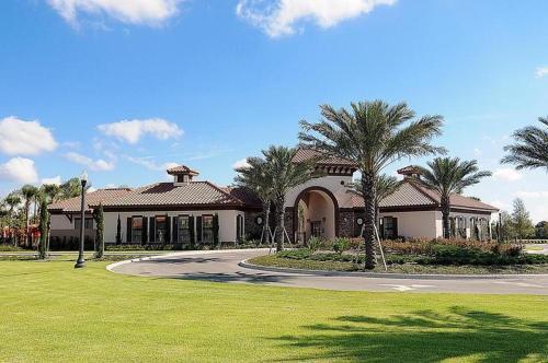 4164 Oaktree Drive Villa #221596 Villa