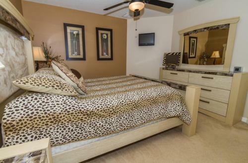 Private Family Pool Retreat Minutes From Disney