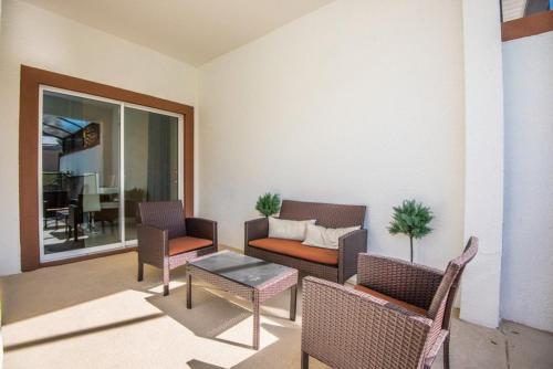 Villa Four Bedroom On Moon Valley 2951e
