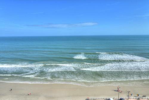 Hotel Wyndhams Ocean Walk Resort